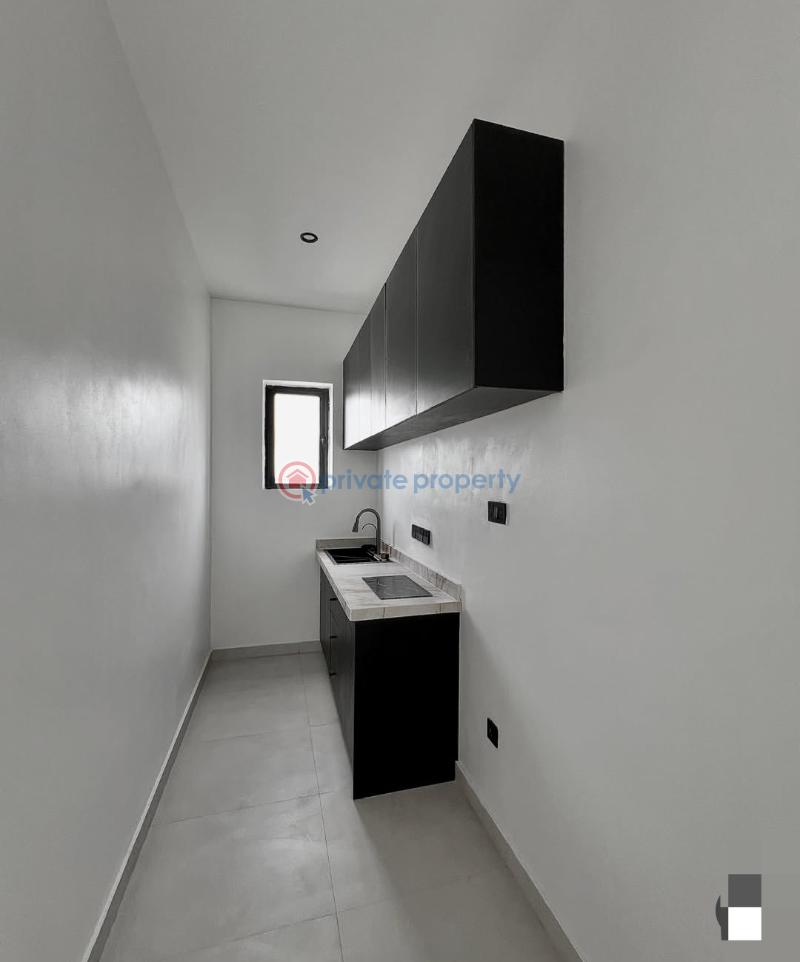 5 bedroom Detached Duplex For Sale Chevron Drive Lekki Lagos - 5