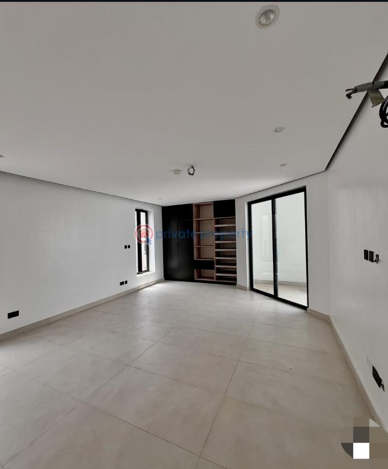 5 bedroom Detached Duplex For Sale Chevron Drive Lekki Lagos - 9