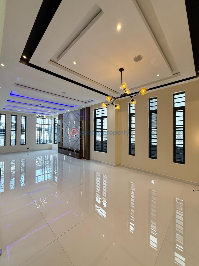 5 bedroom Detached Duplex For Sale Ikota Lekki Lagos - 4