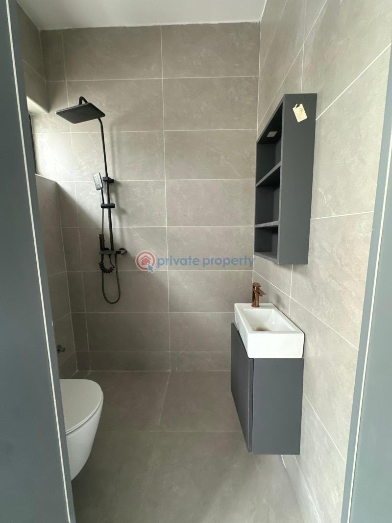 5 bedroom Detached Duplex For Sale Lekki Lagos - 1