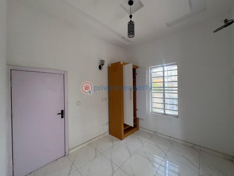 5 bedroom Detached Duplex For Sale Chevron Drive Lekki Lagos - 1