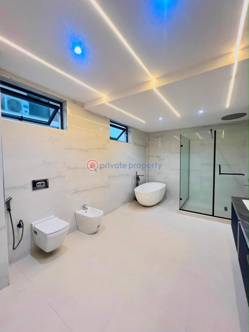 5 bedroom Detached Duplex For Sale Banana Island Ikoyi Lagos - 6