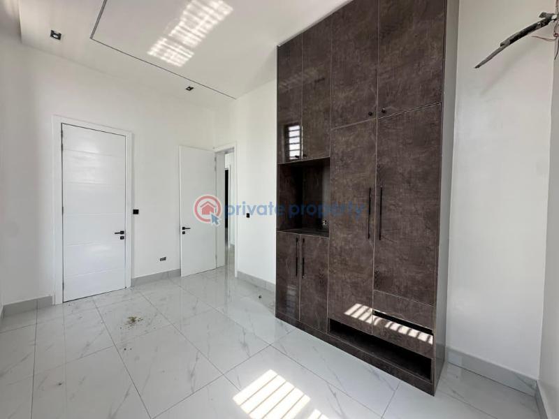 5 bedroom Detached Duplex For Sale Ikota Lekki Lagos - 2
