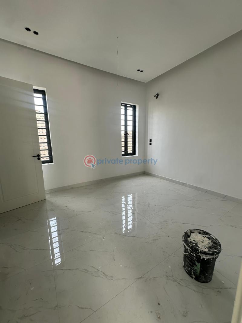 5 bedroom House For Sale Lekki Lagos - 8
