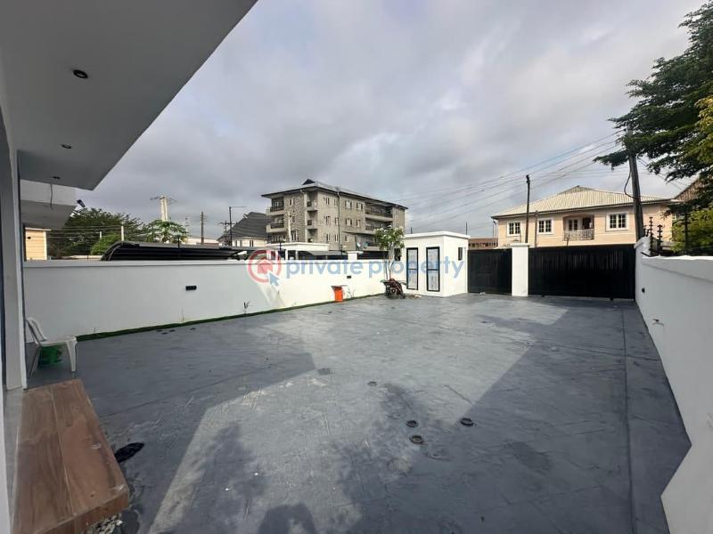 5 bedroom Detached Duplex For Sale Lekki Lagos - 1