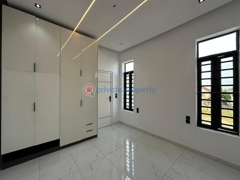 5 bedroom Detached Duplex For Sale Victoria Garden City Lekki Lagos - 4