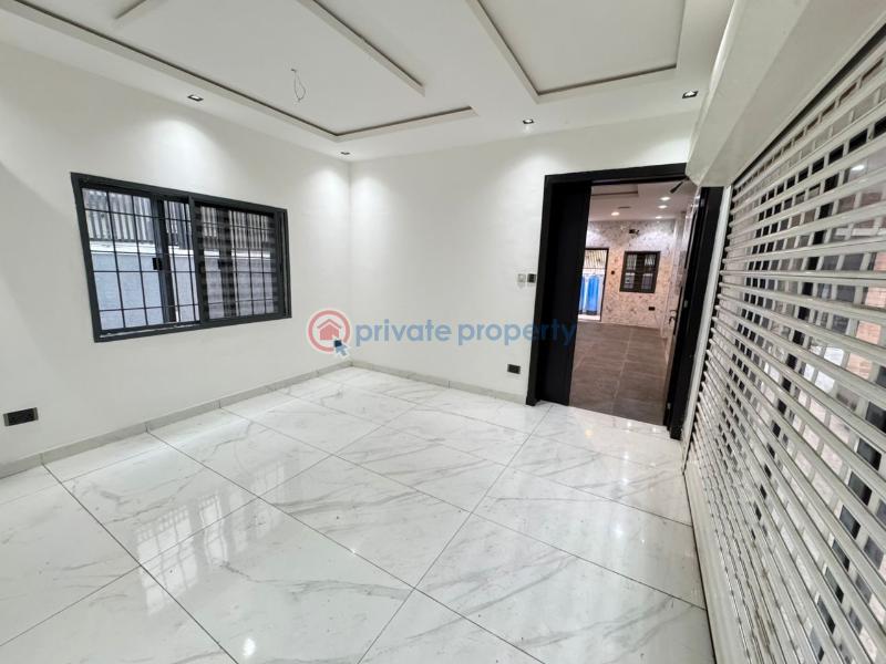 5 bedroom Detached Duplex For Sale Off Admiralty Way Lekki Phase 1 Lagos - 10