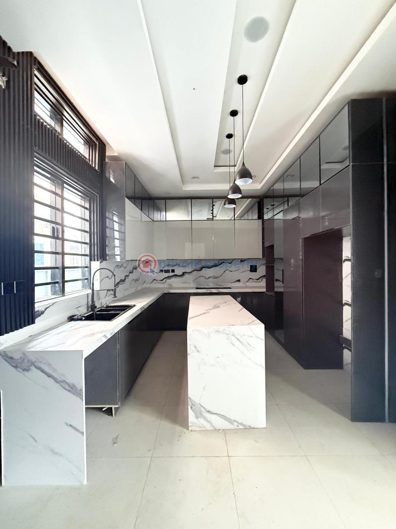 5 bedroom fully detached house with cinema, pool in osapa - 14 5 bedroom Duplex For Sale Osapa London Osapa Lekki Lagos - 14