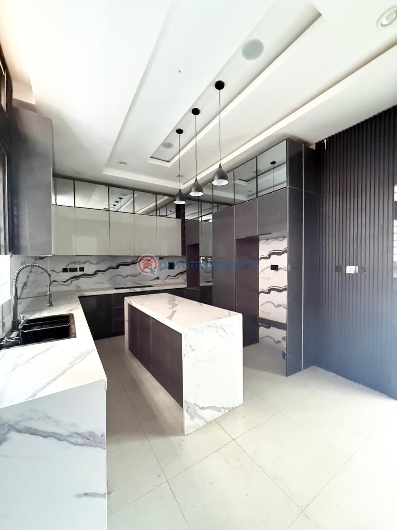 5 bedroom fully detached house with cinema, pool in osapa - 13 5 bedroom Duplex For Sale Osapa London Osapa Lekki Lagos - 13