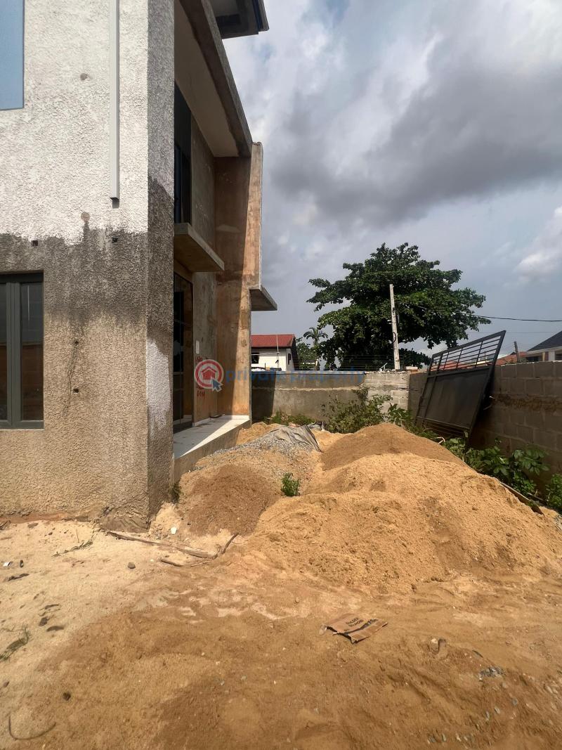 5 bedroom Detached Duplex For Sale Magodo Gra Phrase 1 Magodo Kosofe/Ikosi Lagos - 11