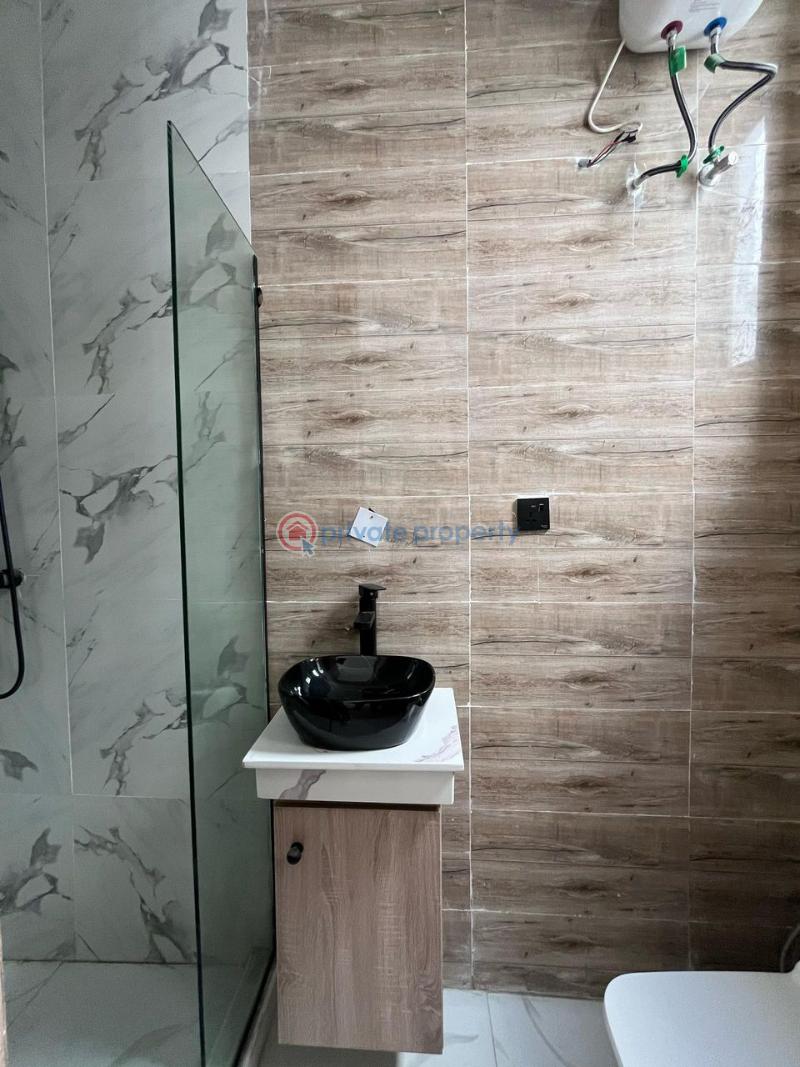 5 bedroom fully detached in chevron lekki - 8 5 bedroom Duplex For Sale Chevron Lekki Chevron Drive Lekki Lagos - 8