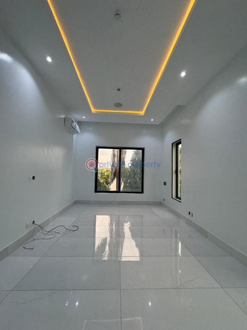 5 bedroom House For Sale Lekki Phase 1 Lagos - 12