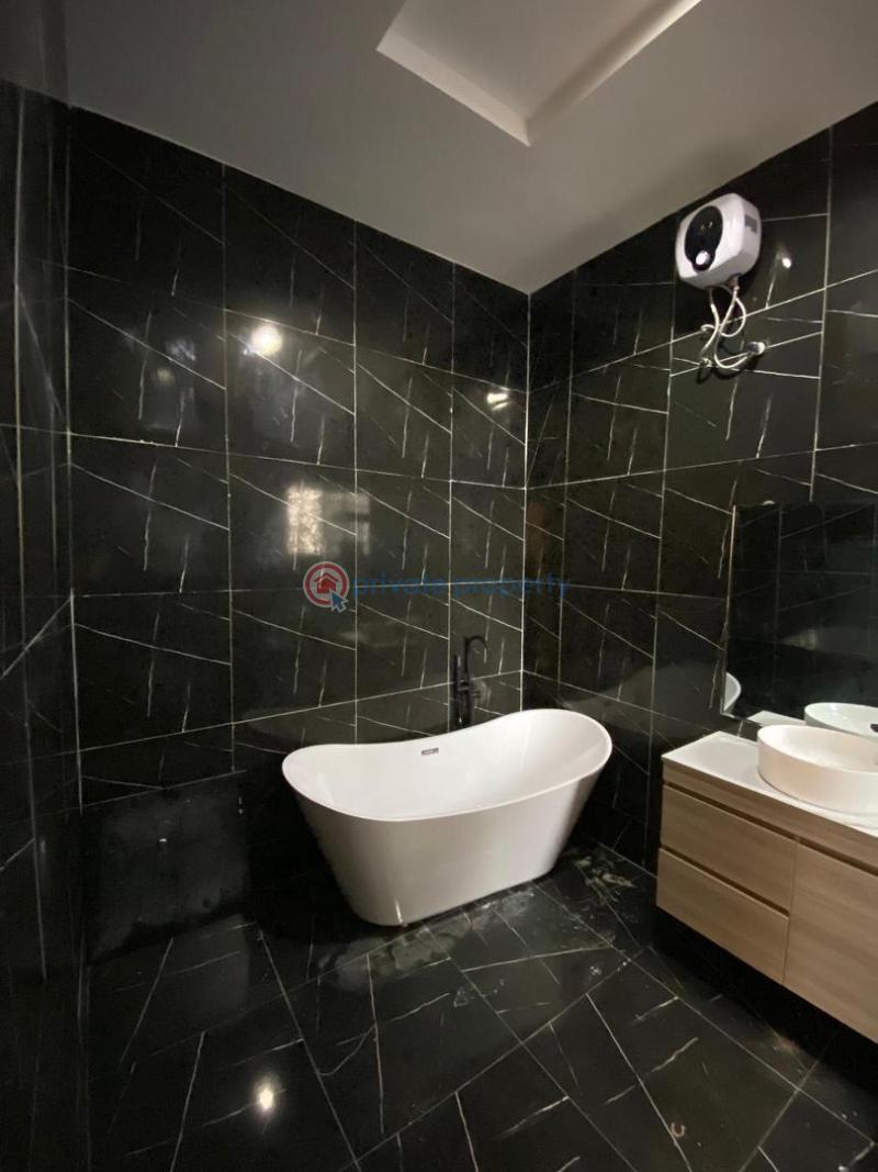 5 bedroom Detached Duplex For Sale Victoria Garden City Lekki Lagos - 10