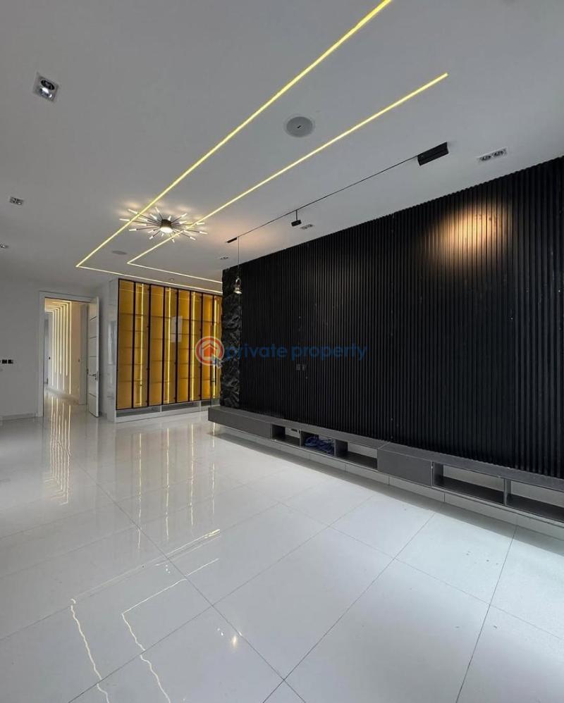 5 bedroom House For Sale Ikota Lekki Lagos - 1