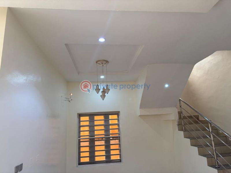 5 bedroom Detached Duplex For Rent Ologolo Lekki Lagos - 0