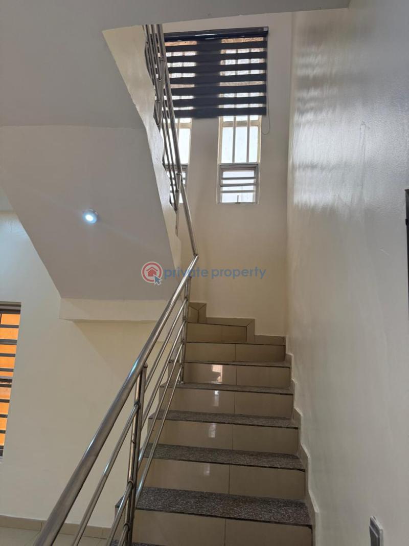 5 bedroom Detached Duplex For Rent Ologolo Lekki Lagos - 1