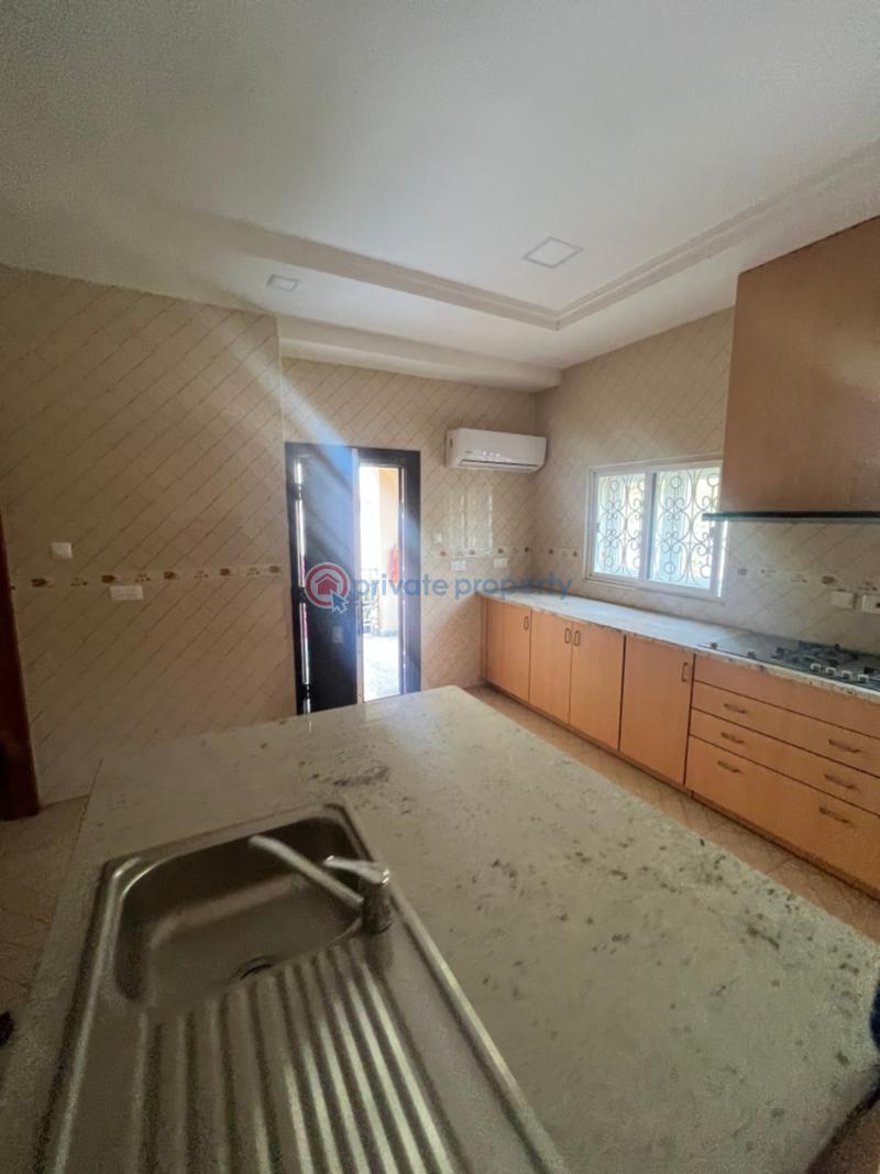 5 bedroom Detached Duplex For Sale Maitaima Maitama Abuja Phase 1  - 4