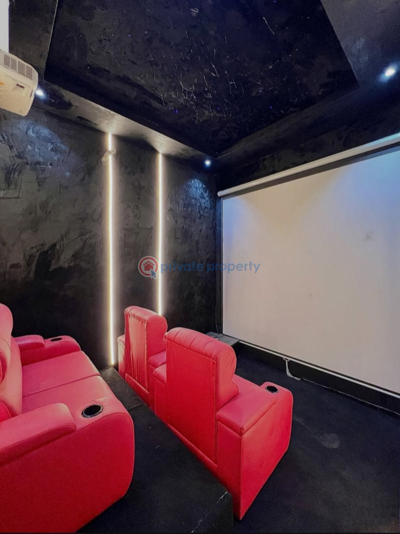 5 bedroom Detached Duplex For Sale Chevron Drive Lekki Lagos - 5
