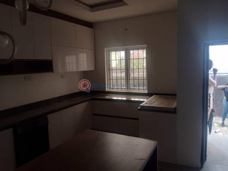 5 bedroom House For Sale Apo Abuja Phase 2  - 4