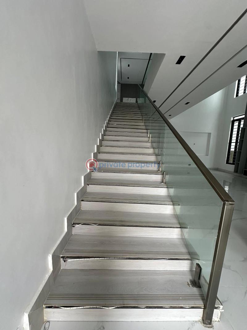 5 bedroom Detached Duplex For Sale Chevron Drive Lekki Lagos - 12