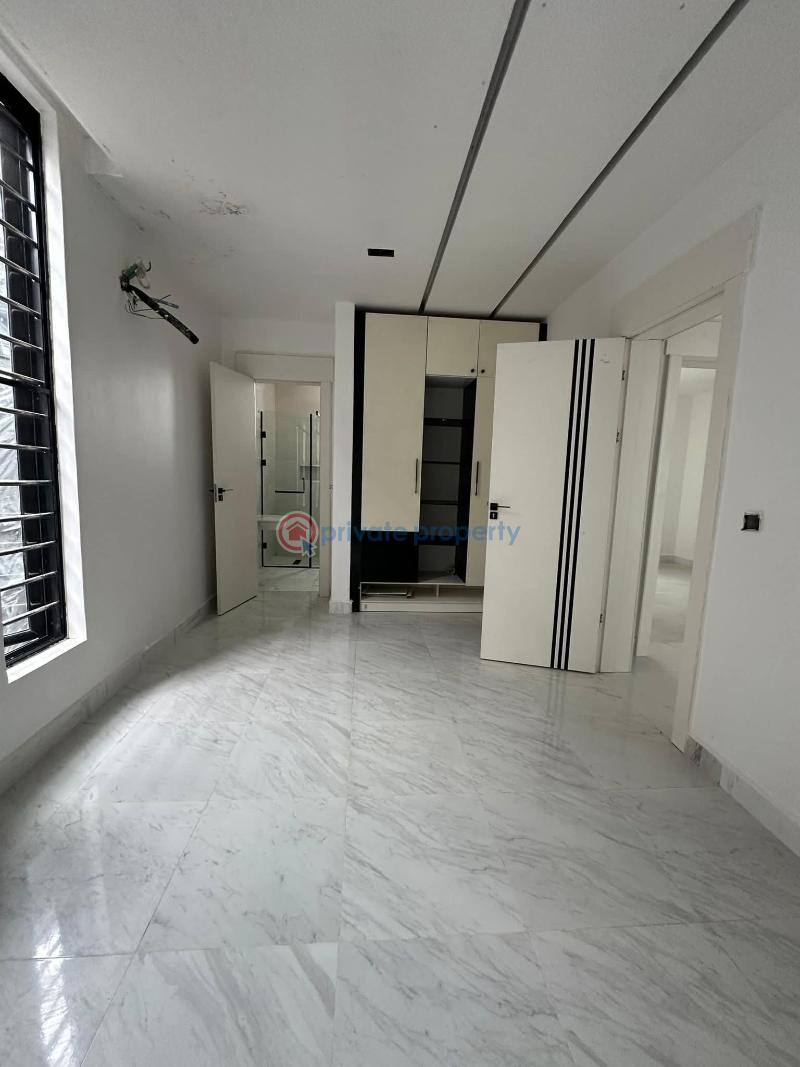 5 bedroom Detached Duplex For Sale Chevron Drive Lekki Lagos - 8