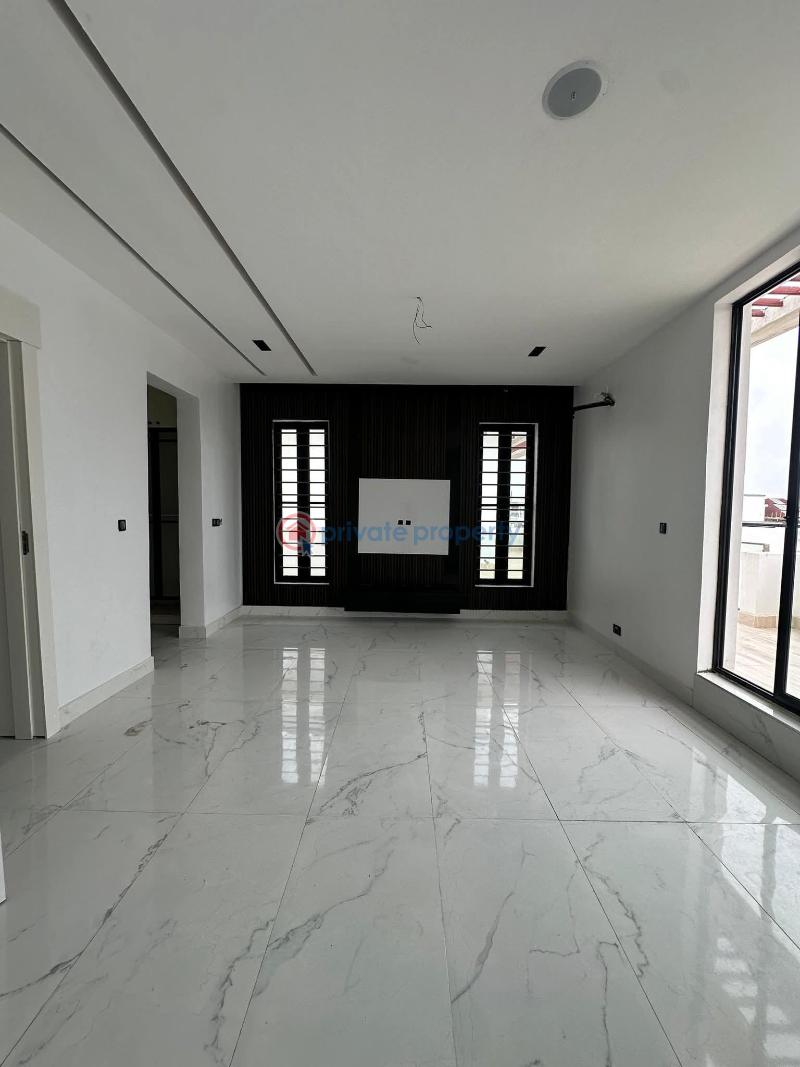 5 bedroom Detached Duplex For Sale Chevron Drive Lekki Lagos - 3