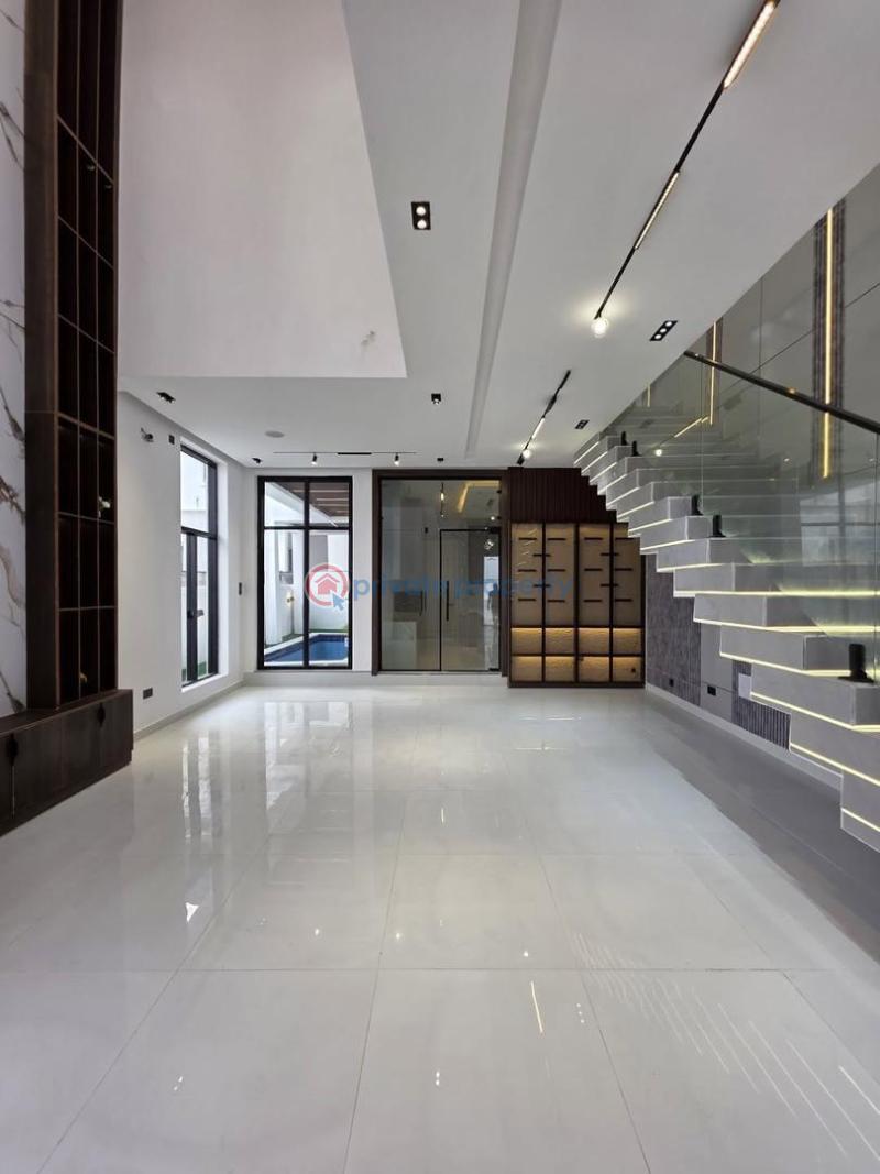 5 bedroom Detached Duplex For Sale Chevron, Lekki Lagos - 13