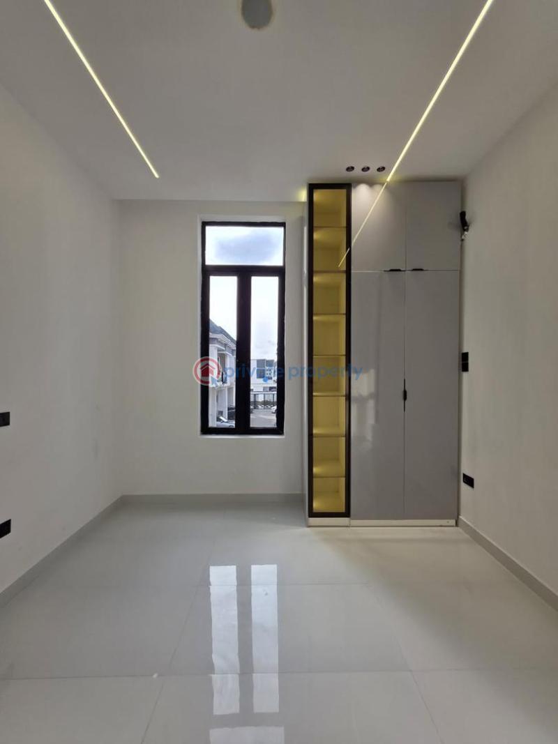 5 bedroom Detached Duplex For Sale Chevron, Lekki Lagos - 5