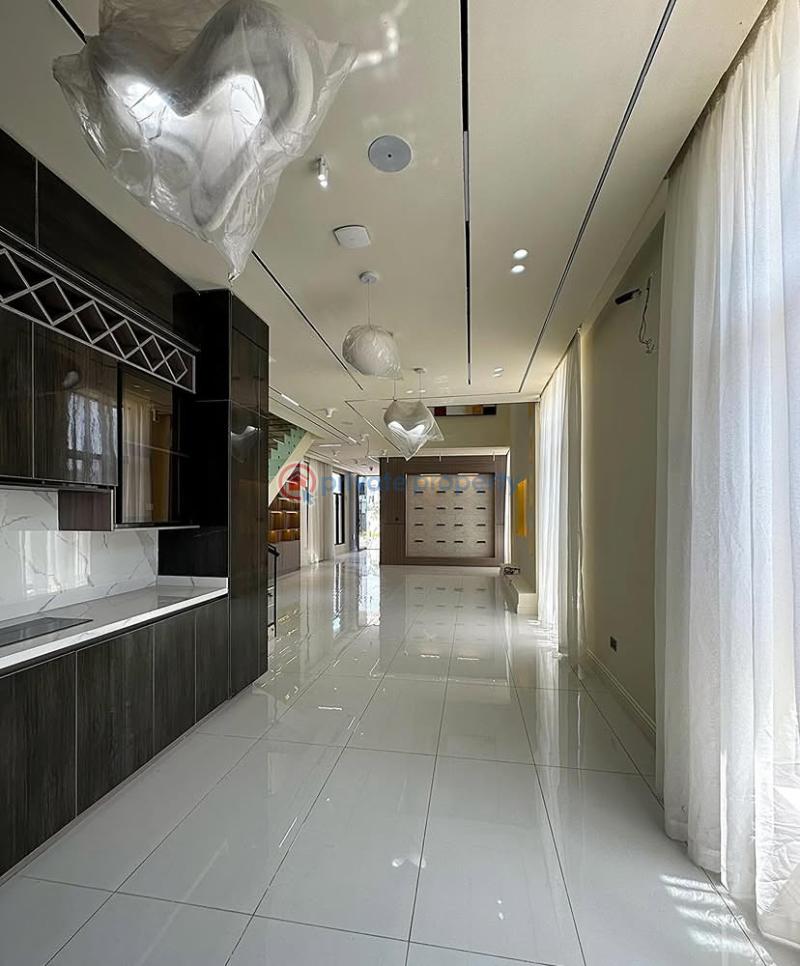 5 bedroom House For Sale Lekki Phase 1 Lagos - 1