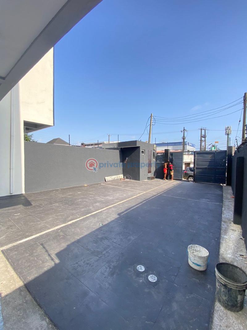 5 bedroom fully deteched duplex with bq - 8 5 bedroom Detached Duplex For Sale Off Admiralty Way Lekki Phase One Lekki Phase 1 Lagos - 8