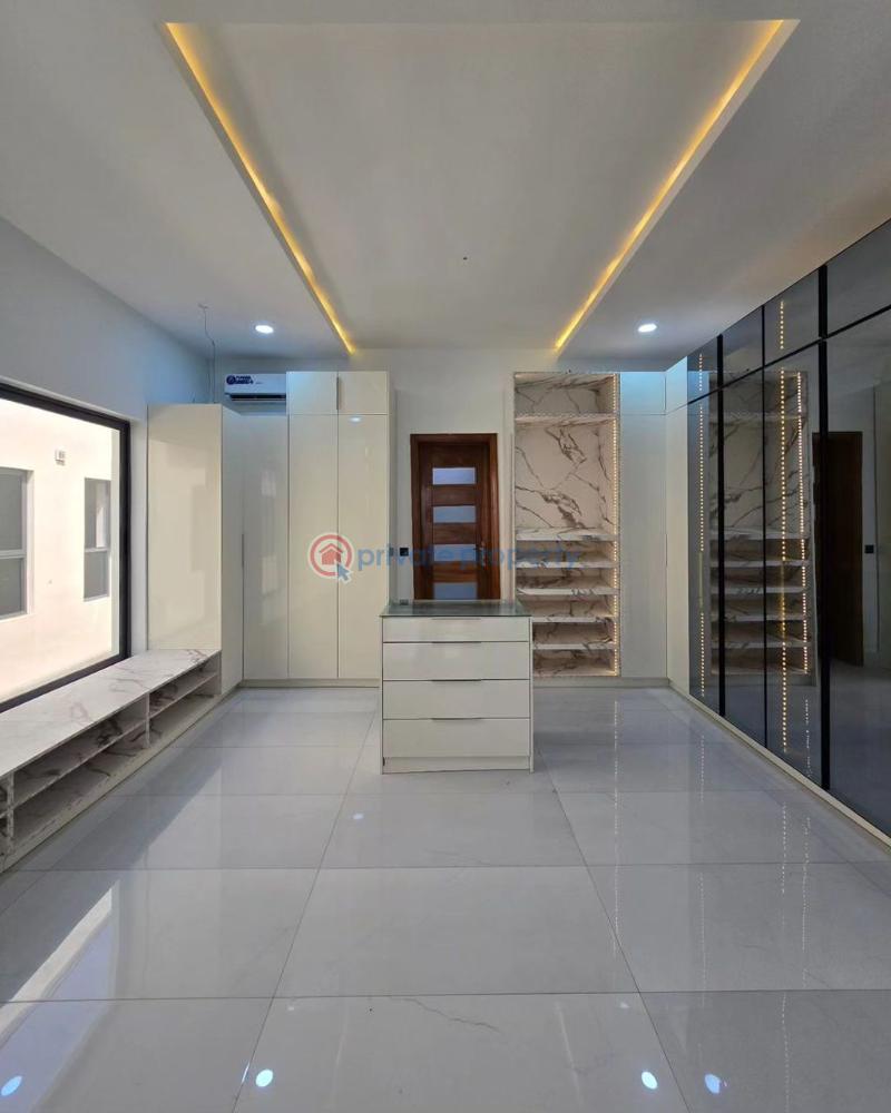 5 bedroom Detached Duplex For Sale Lekki Phase 1 Lagos - 9