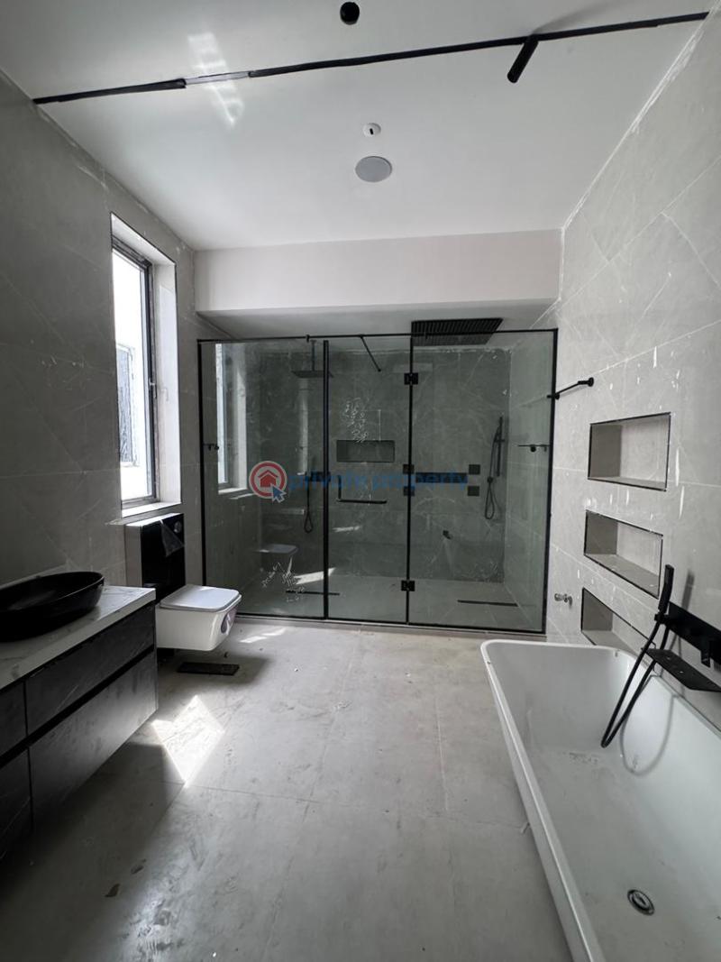 5 bedroom Detached Duplex For Sale Lekki Phase 1 Lagos - 2