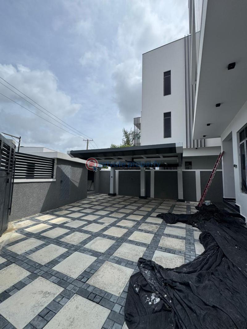 5 bedroom Detached Duplex For Sale Lekki Phase 1 Lagos - 0