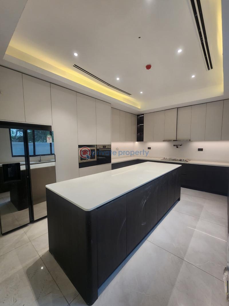 5 bedroom Detached Duplex For Sale Banana Island Ikoyi Lagos - 5