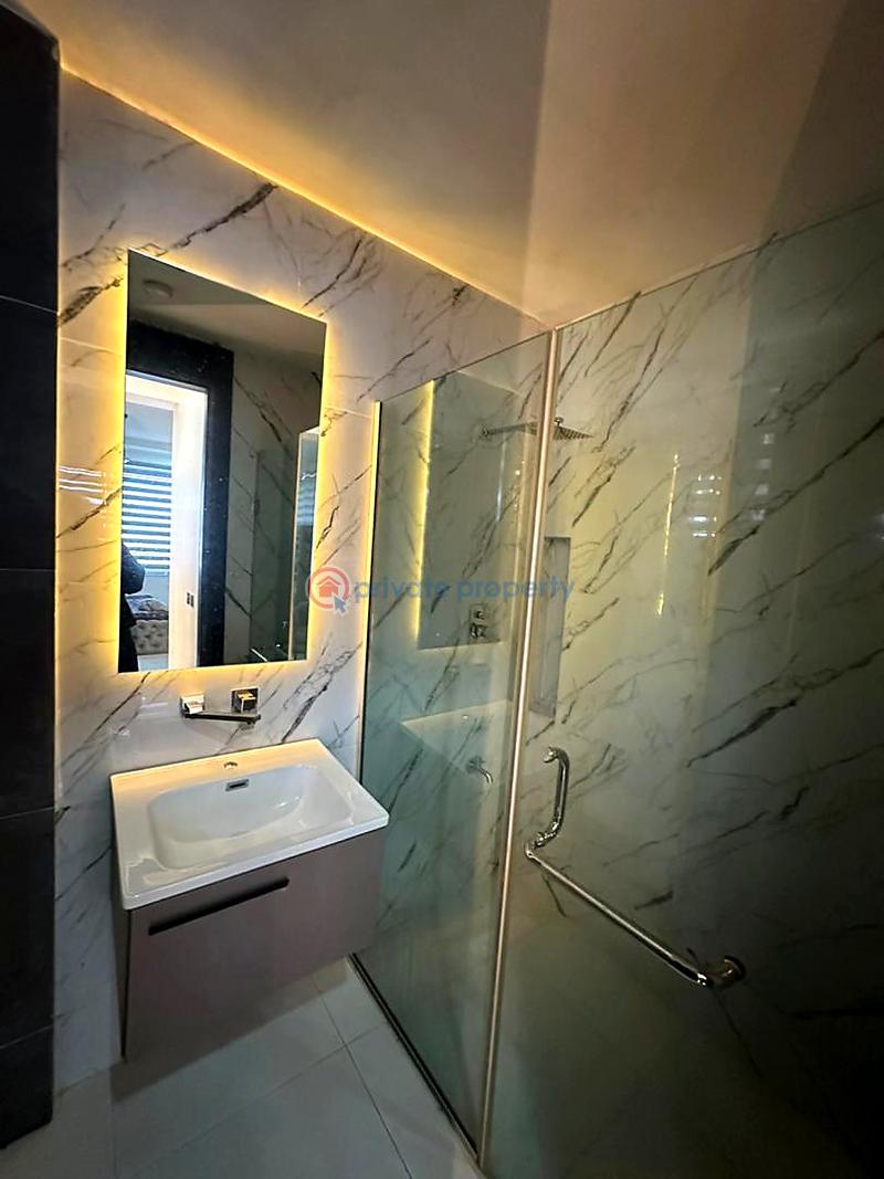 5 bedroom House For Sale Lagos - 23