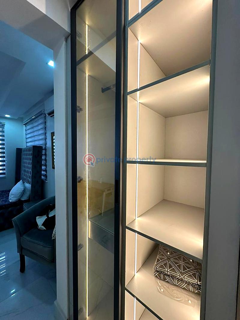5 bedroom House For Sale Lagos - 22
