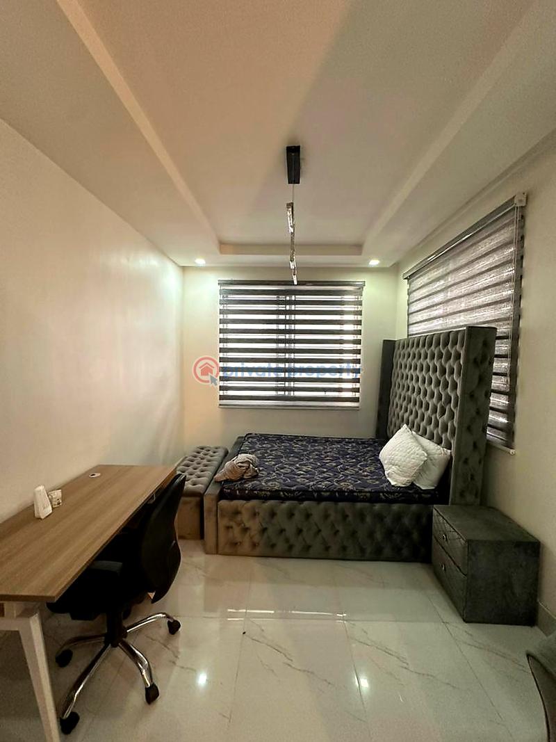 5 bedroom House For Sale Lagos - 21