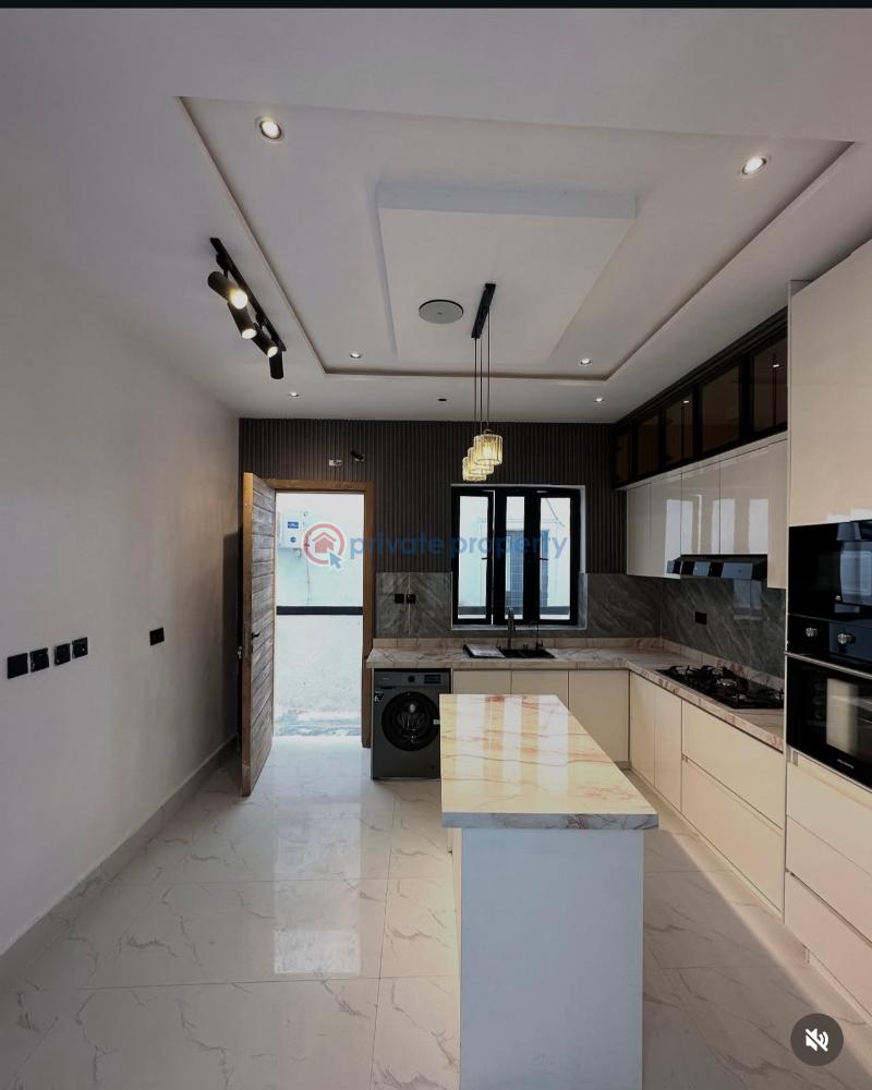 5 bedroom Detached Duplex For Sale Orchid Road By Chevron Tollgate Lekki Chevron Drive Lekki Lagos - 4