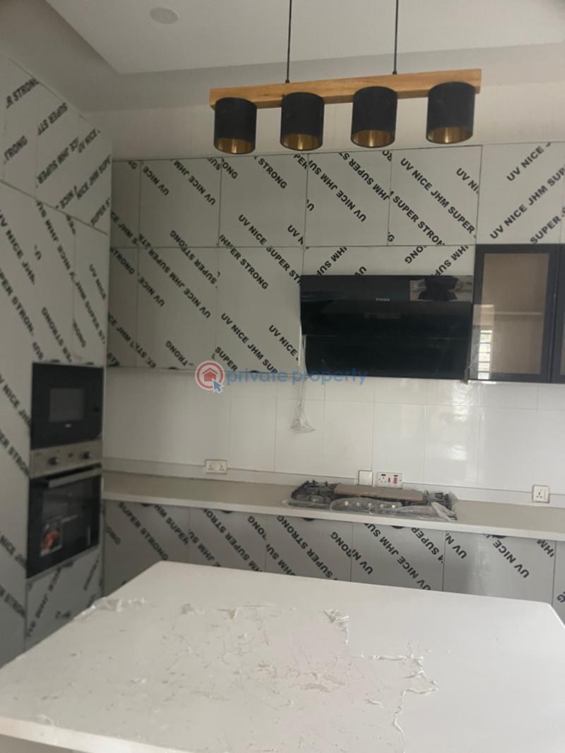 5 bedroom Detached Duplex For Sale Ogudu GRA Lagos - 2
