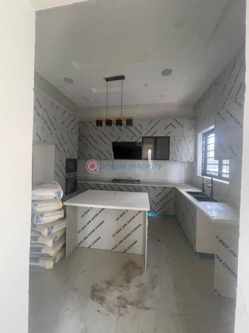 5 bedroom Detached Duplex For Sale Ogudu GRA Lagos - 4
