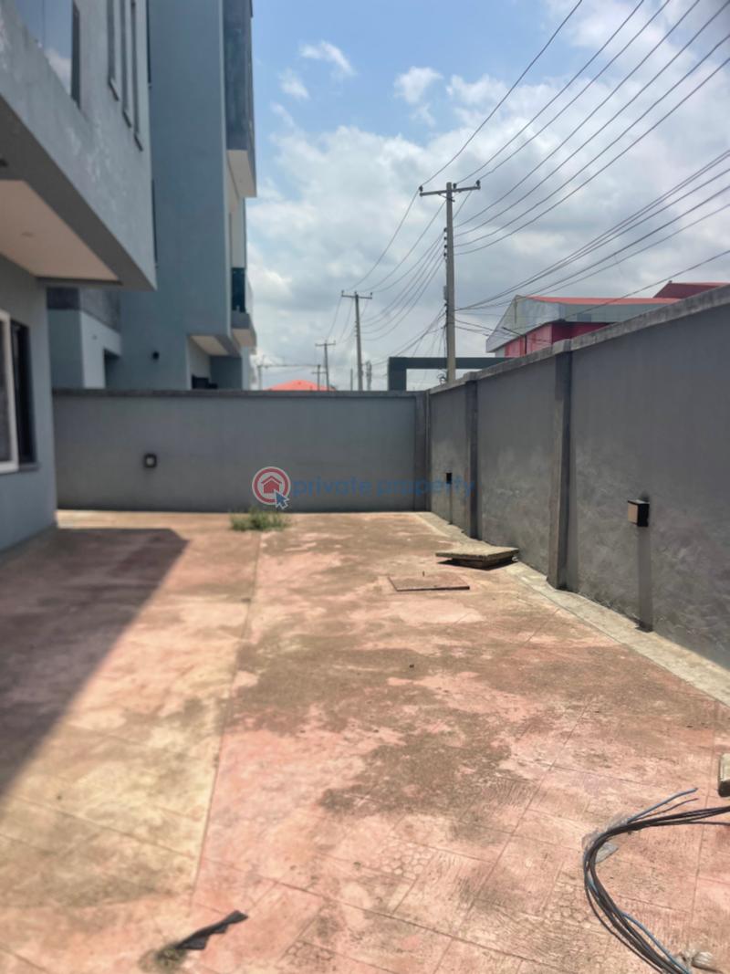 5 bedroom Detached Duplex For Sale Ogudu GRA Lagos - 3
