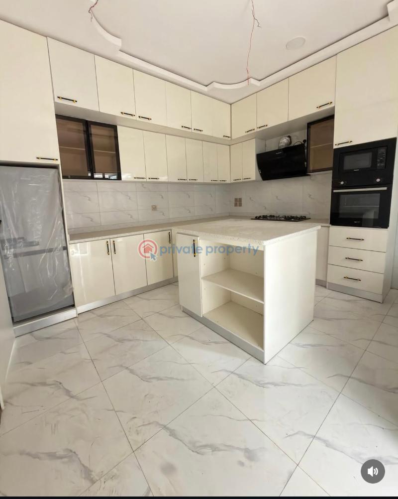 5 bedroom Duplex For Sale Magodo Phase 2 Magodo GRA Phase 1 Ojodu Lagos - 3