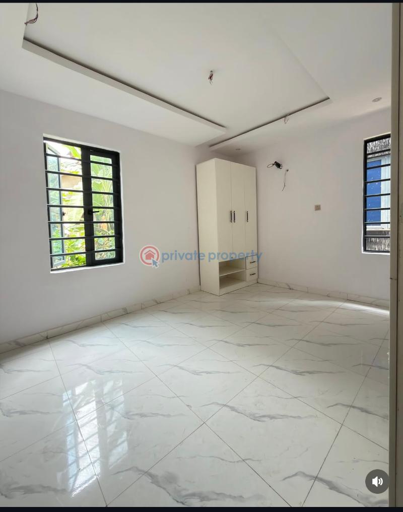 5 bedroom Duplex For Sale Magodo Phase 2 Magodo GRA Phase 1 Ojodu Lagos - 18