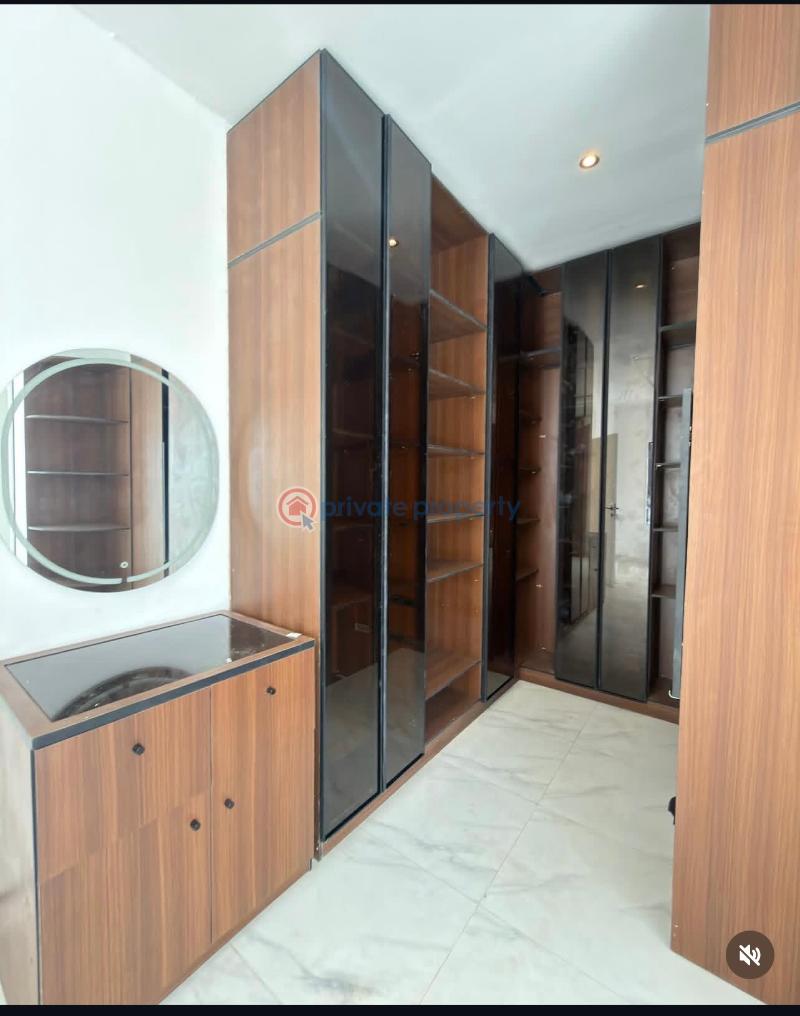 5 bedroom Terraced Duplex For Sale Omole Phase 1 Ojodu Lagos - 3