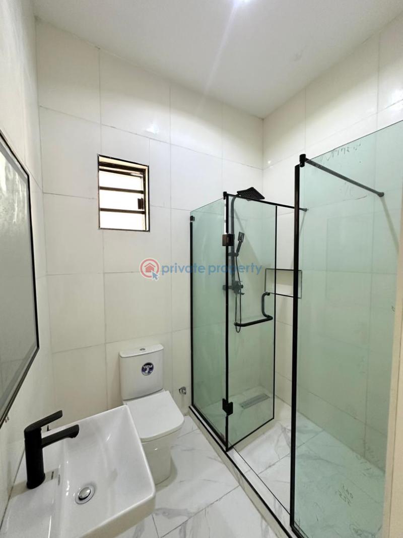 5 bedroom Detached Duplex For Sale Chevron Lekki Chevron Drive Lekki Lagos - 5
