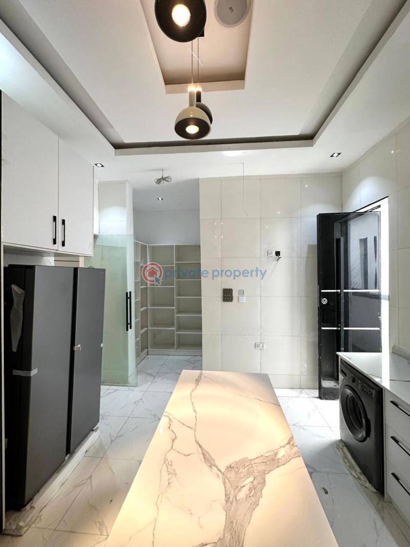 5 bedroom Detached Duplex For Sale Chevron Lekki Chevron Drive Lekki Lagos - 14