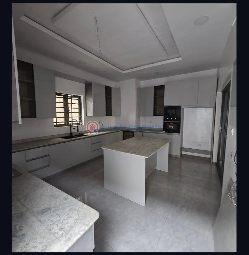 5 bedroom Detached Duplex For Sale Gbagada Phase 2 Lagos - 5