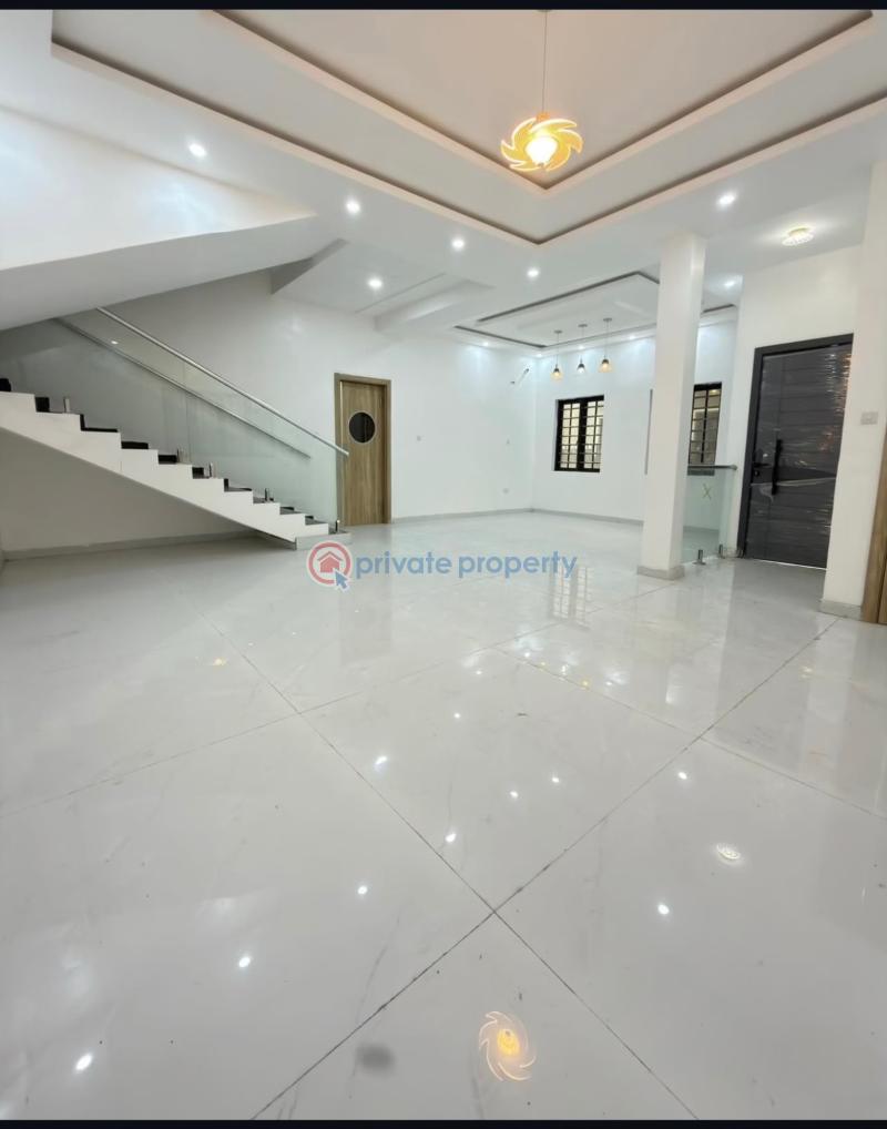 5 bedroom Detached Duplex For Sale Magodo Gra Phase 2 Magodo GRA Phase 1 Ojodu Lagos - 2