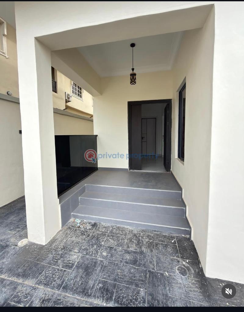 5 bedroom Detached Duplex For Sale Magodo GRA Phase 1 Ojodu Lagos - 18