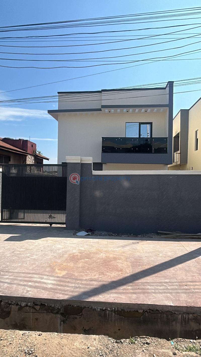 5 bedroom Detached Duplex For Sale Omole Phase 2 Ojodu Lagos - 2